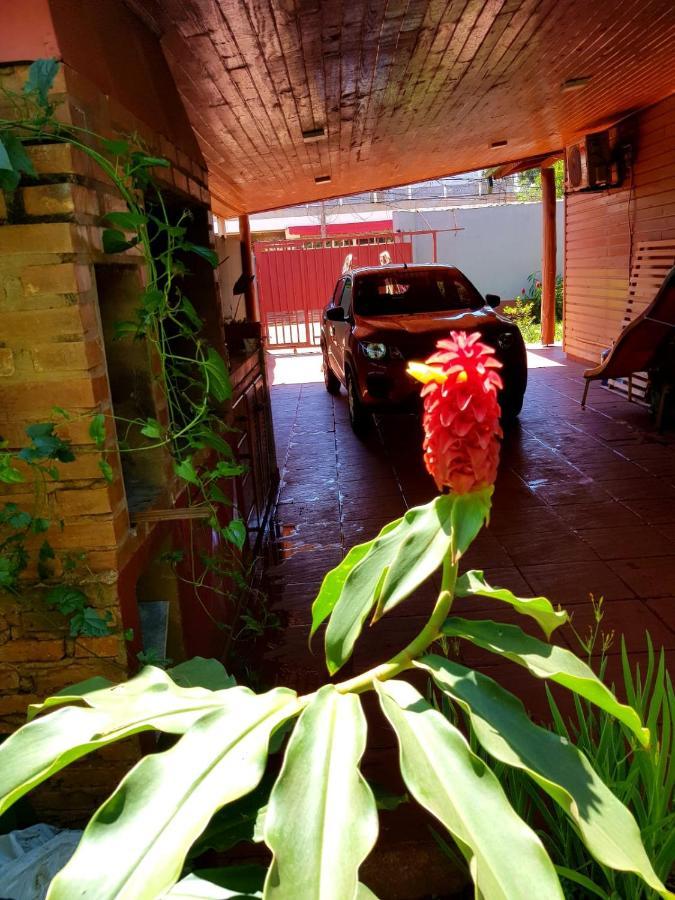 Vivi Iguazu Casa Familiar Βίλα Πουέρτο Ιγκουασού Εξωτερικό φωτογραφία